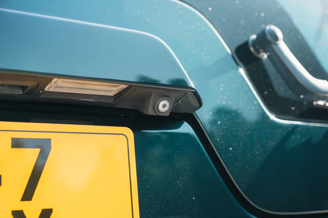 2015 Land Rover Discovery 4th Gen - Image 17 of 31