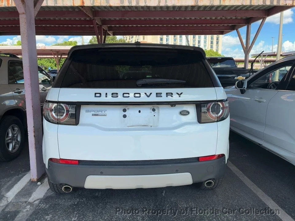 2015 Land Rover Discovery Sport - Image 8 of 12