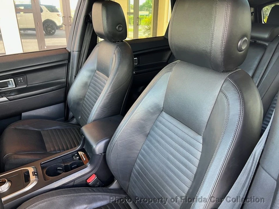 2015 Land Rover Discovery 4th Gen - Image 8 of 12