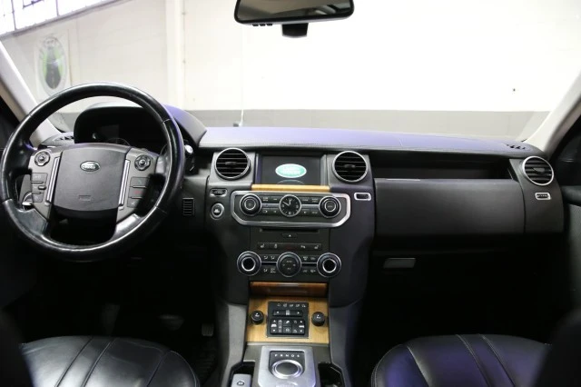 2015 Land Rover Discovery 4th Gen - Image 9 of 21