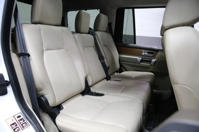 2015 Land Rover Discovery 4th Gen - Image 12 of 21