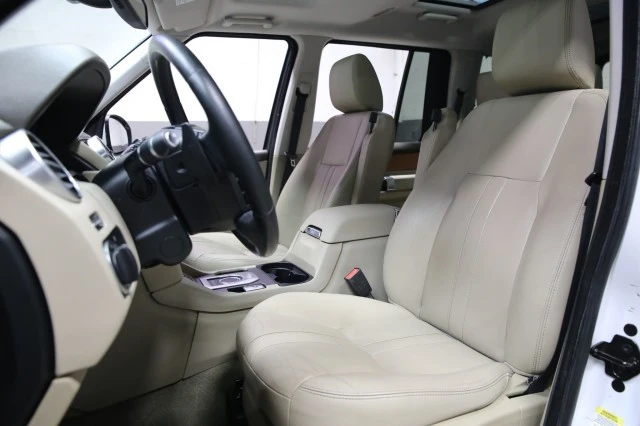 2015 Land Rover Discovery 4th Gen - Image 10 of 21