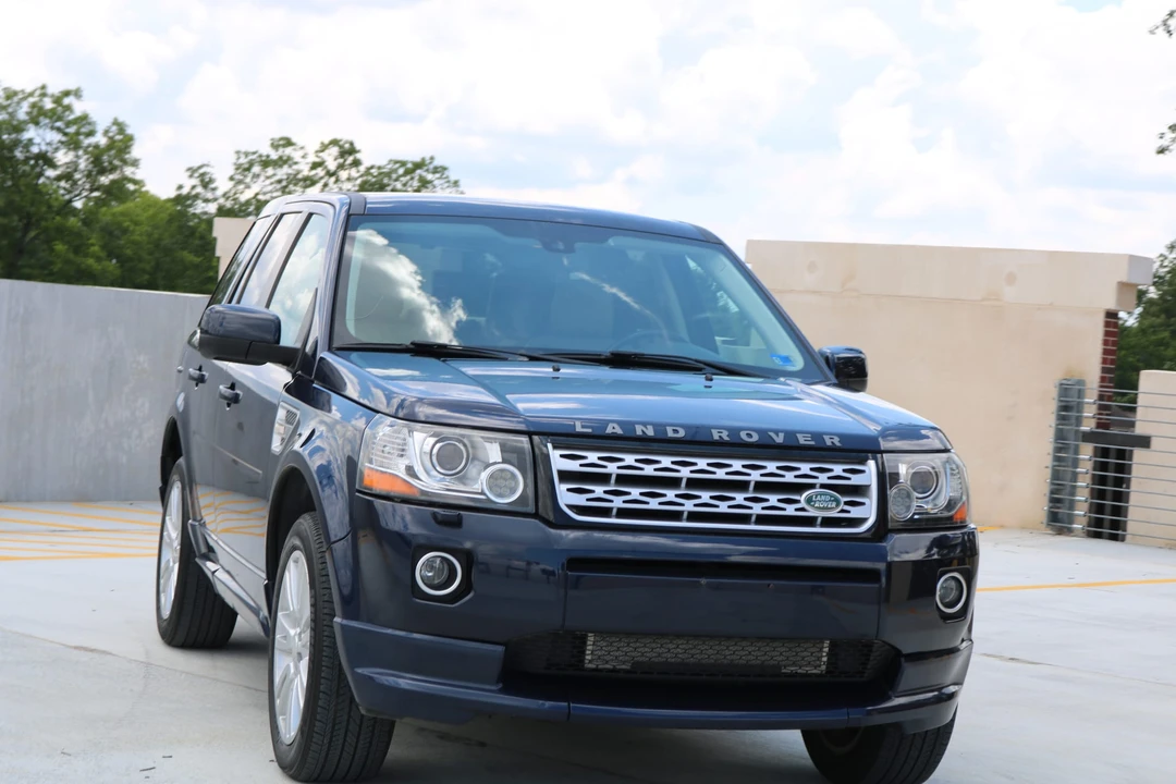 2015 Land Rover Freelander - Image 12 of 31