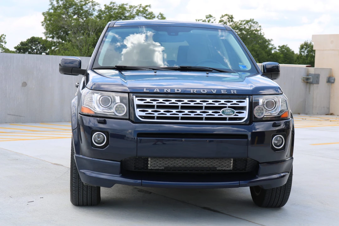 2015 Land Rover Freelander - Image 10 of 31