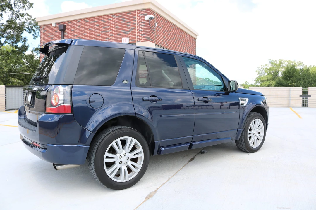 2015 Land Rover Freelander - Image 25 of 31