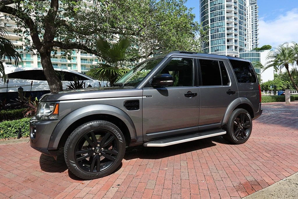 2015 Land Rover Discovery 4th Gen - Image 16 of 21