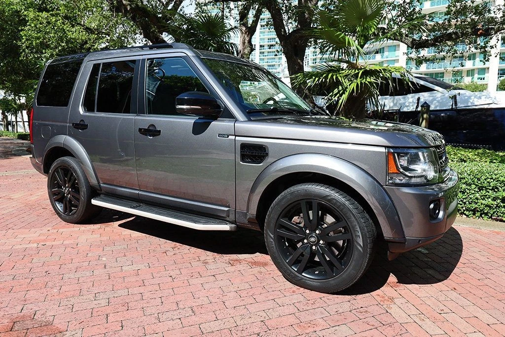 2015 Land Rover Discovery 4th Gen - Image 13 of 21