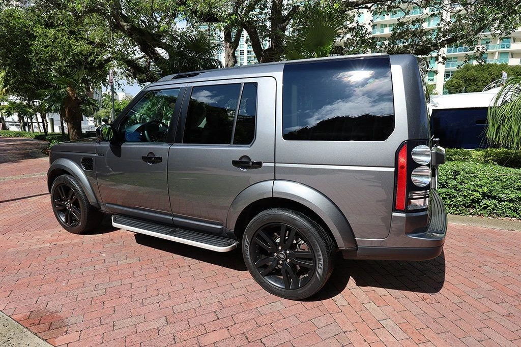 2015 Land Rover Discovery 4th Gen - Image 18 of 21