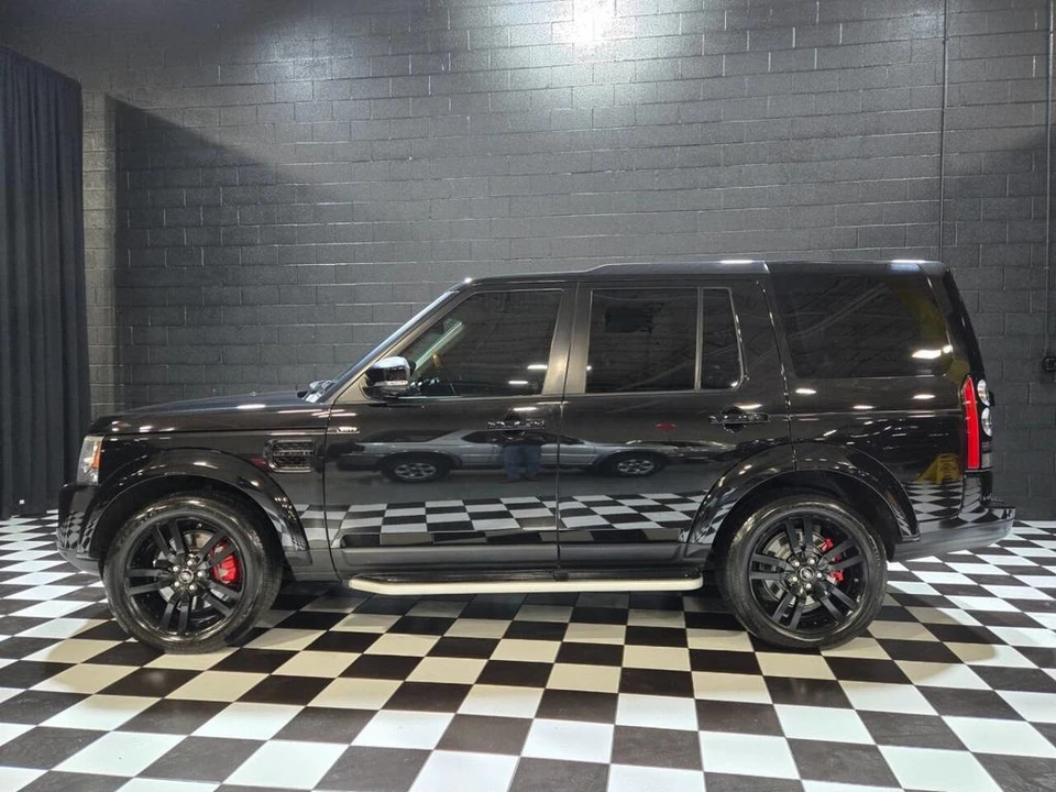 2015 Land Rover Discovery 4th Gen - Image 2 of 12