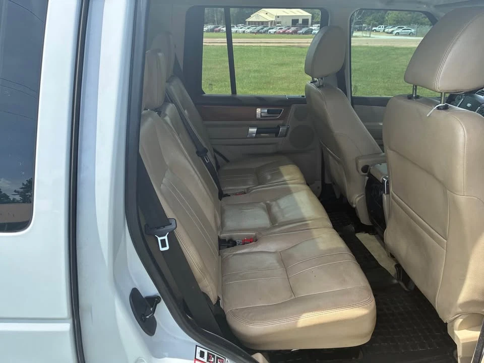 2015 Land Rover Discovery 4th Gen - Image 6 of 9