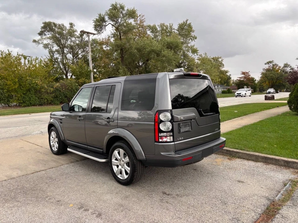 2015 Land Rover Discovery 4th Gen - Image 14 of 21