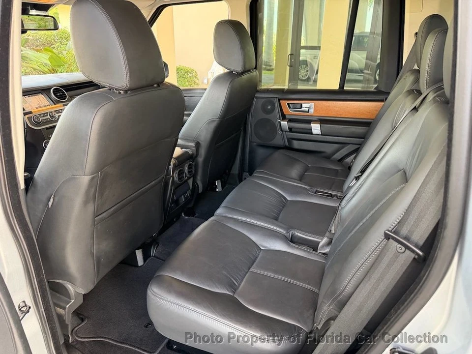 2015 Land Rover Discovery 4th Gen - Image 9 of 12