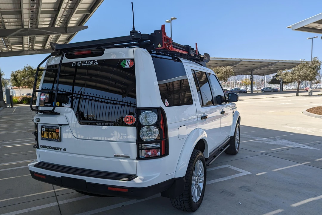 2015 Land Rover Discovery 4th Gen - Image 9 of 31