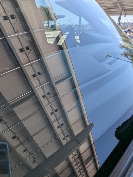 2015 Land Rover Discovery 4th Gen - Image 15 of 31