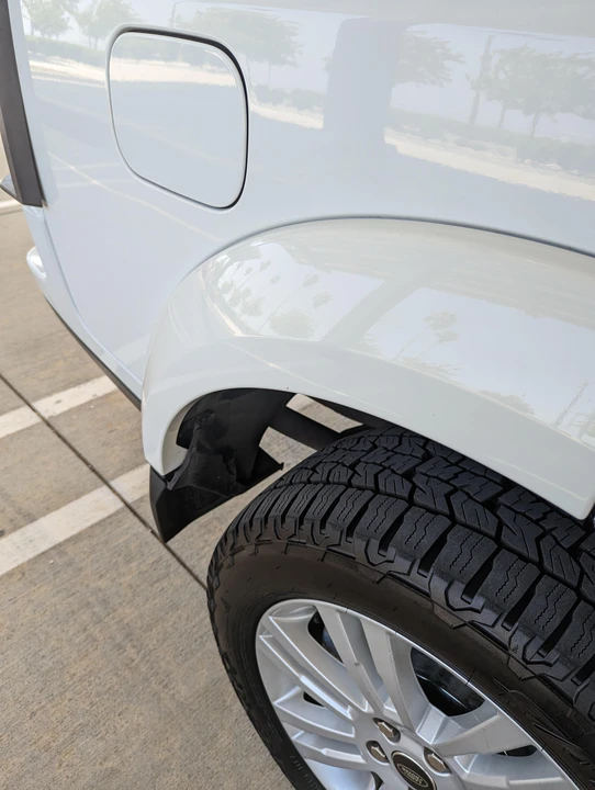 2015 Land Rover Discovery 4th Gen - Image 30 of 31