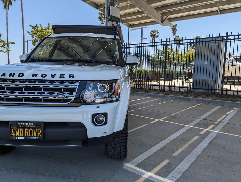 2015 Land Rover Discovery 4th Gen - Image 18 of 31
