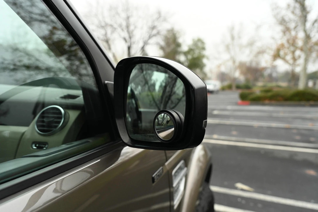 2015 Land Rover Discovery 4th Gen - Image 26 of 31