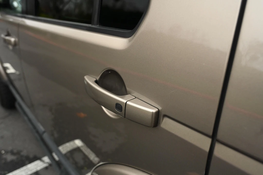 2015 Land Rover Discovery 4th Gen - Image 19 of 31