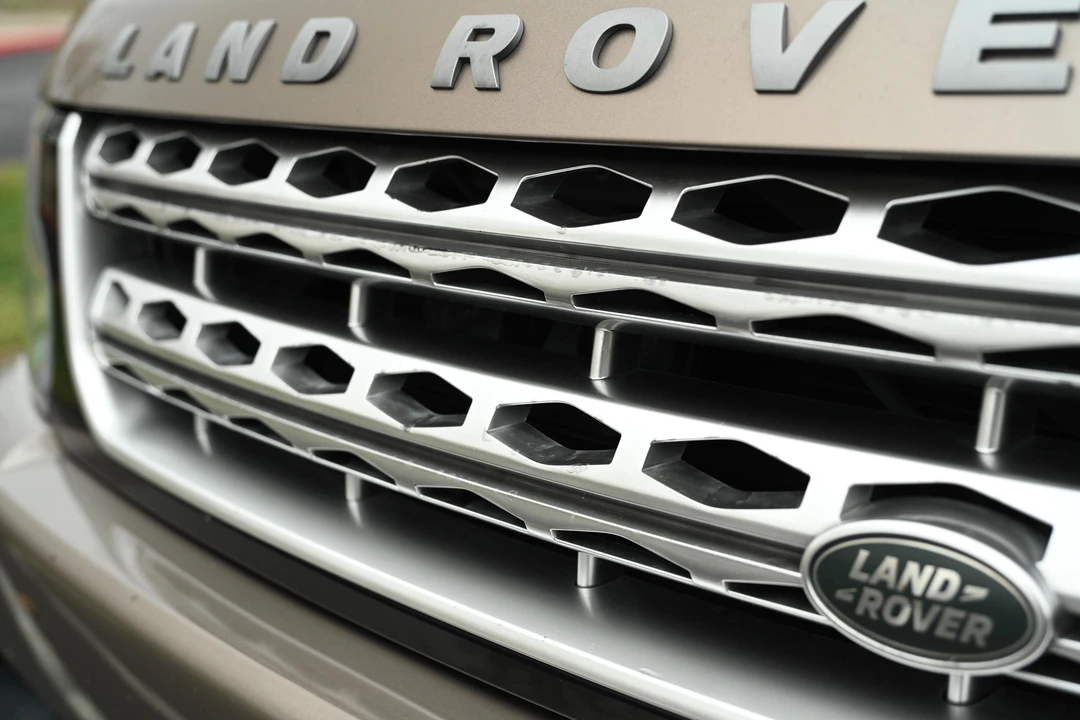 2015 Land Rover Discovery 4th Gen - Image 12 of 31