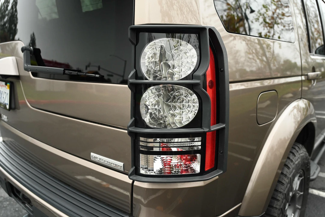 2015 Land Rover Discovery 4th Gen - Image 25 of 31