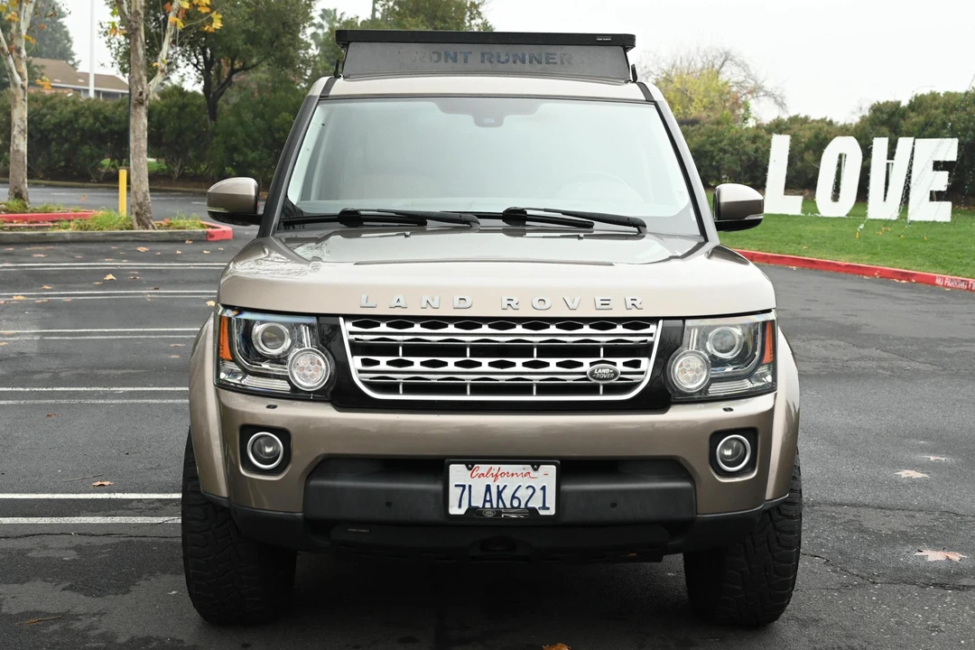 2015 Land Rover Discovery 4th Gen - Image 2 of 31