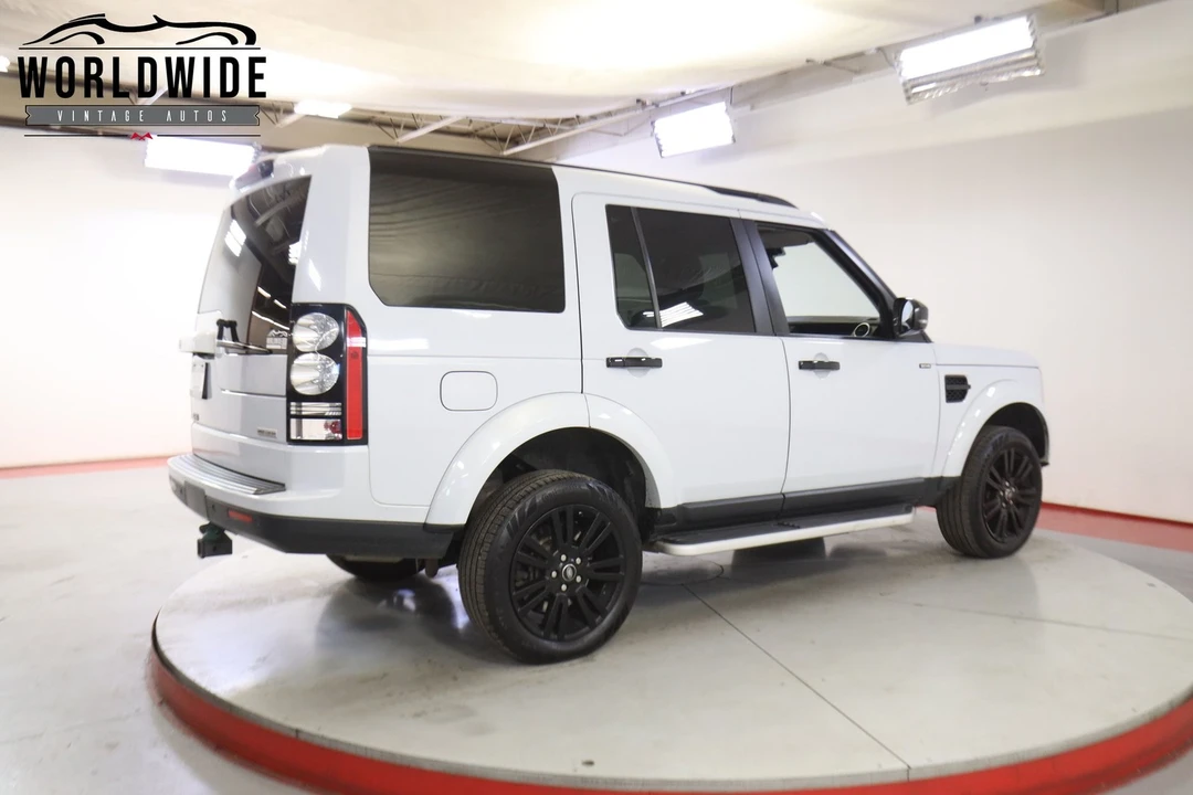2015 Land Rover Discovery 4th Gen - Image 6 of 12