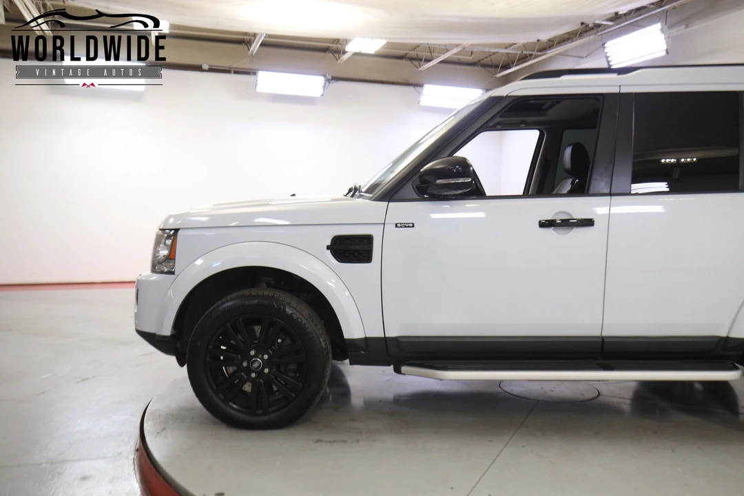 2015 Land Rover Discovery 4th Gen - Image 7 of 12