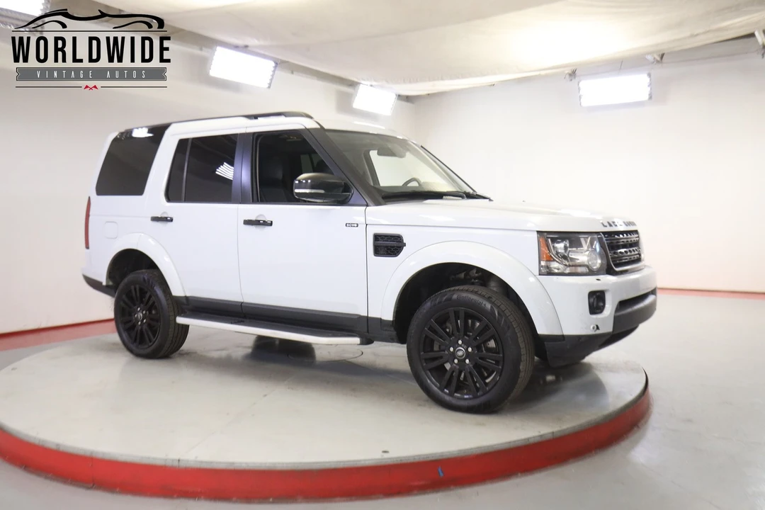 2015 Land Rover Discovery 4th Gen - Image 2 of 12