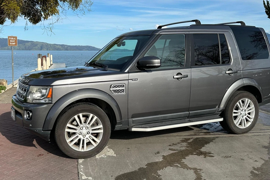 2015 Land Rover Discovery 4th Gen - Image 11 of 31