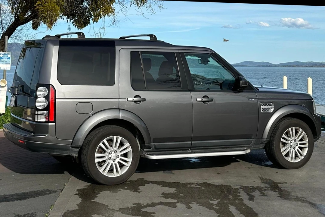 2015 Land Rover Discovery 4th Gen - Image 12 of 31