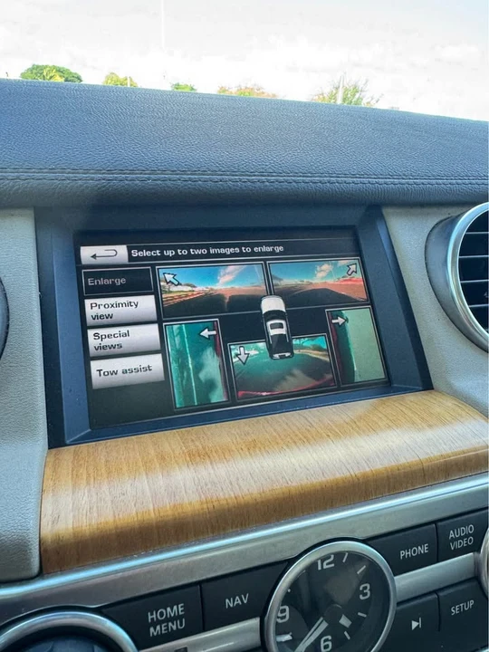 2015 Land Rover Discovery 4th Gen - Image 18 of 18