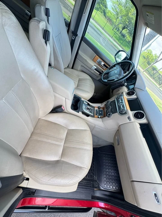 2015 Land Rover Discovery 4th Gen - Image 10 of 18