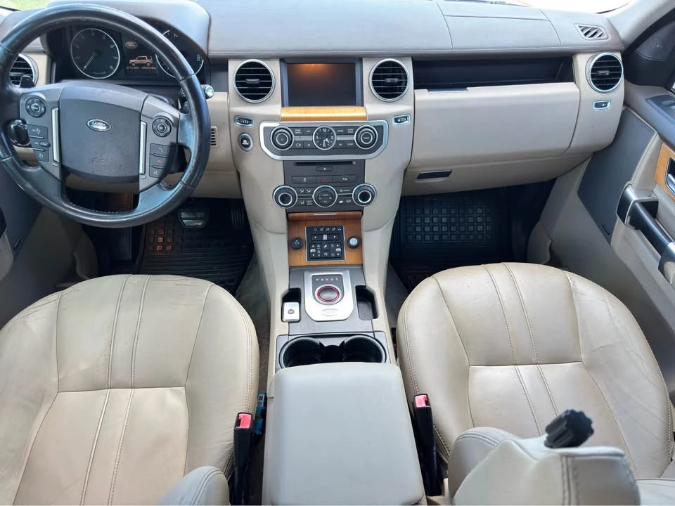 2015 Land Rover Discovery 4th Gen - Image 7 of 18