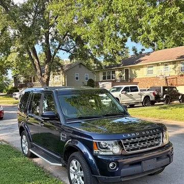 2015 Land Rover LR4 HSE LUX Sport Utility 4D