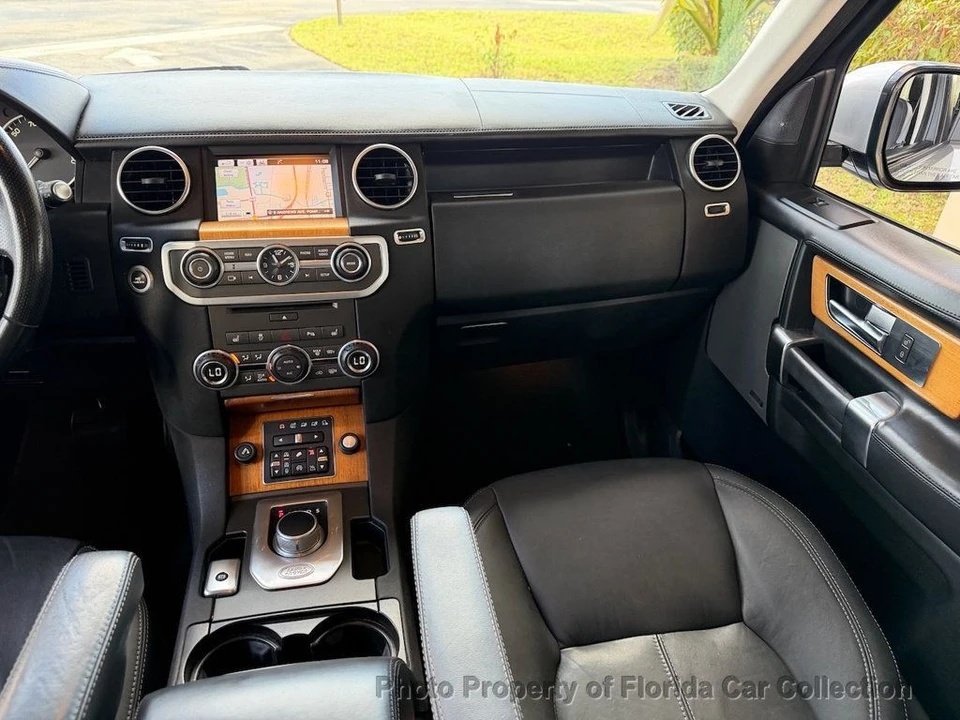 2015 Land Rover Discovery 4th Gen - Image 12 of 12