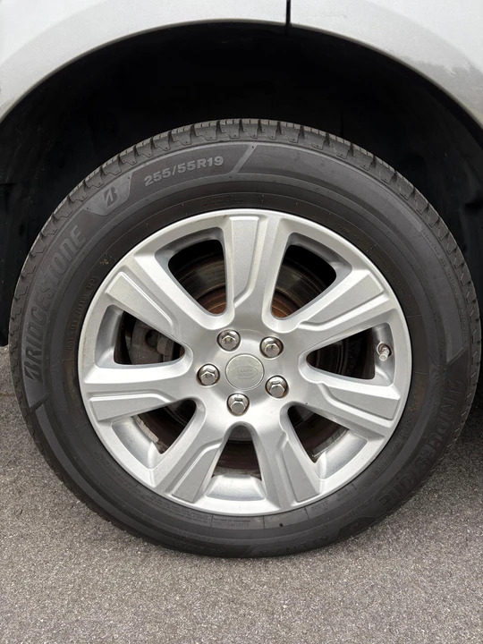 2015 Land Rover Discovery 4th Gen - Image 22 of 31