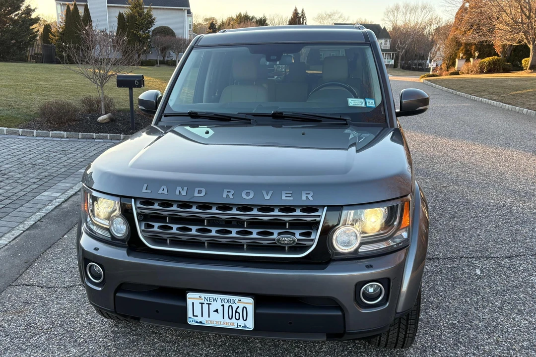 2015 Land Rover Discovery 4th Gen - Image 2 of 31