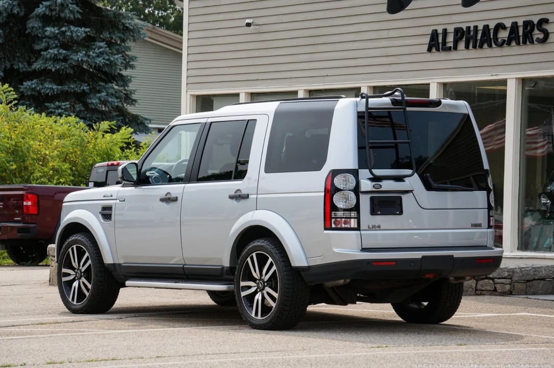 2015 Land Rover Discovery 4th Gen - Image 20 of 21