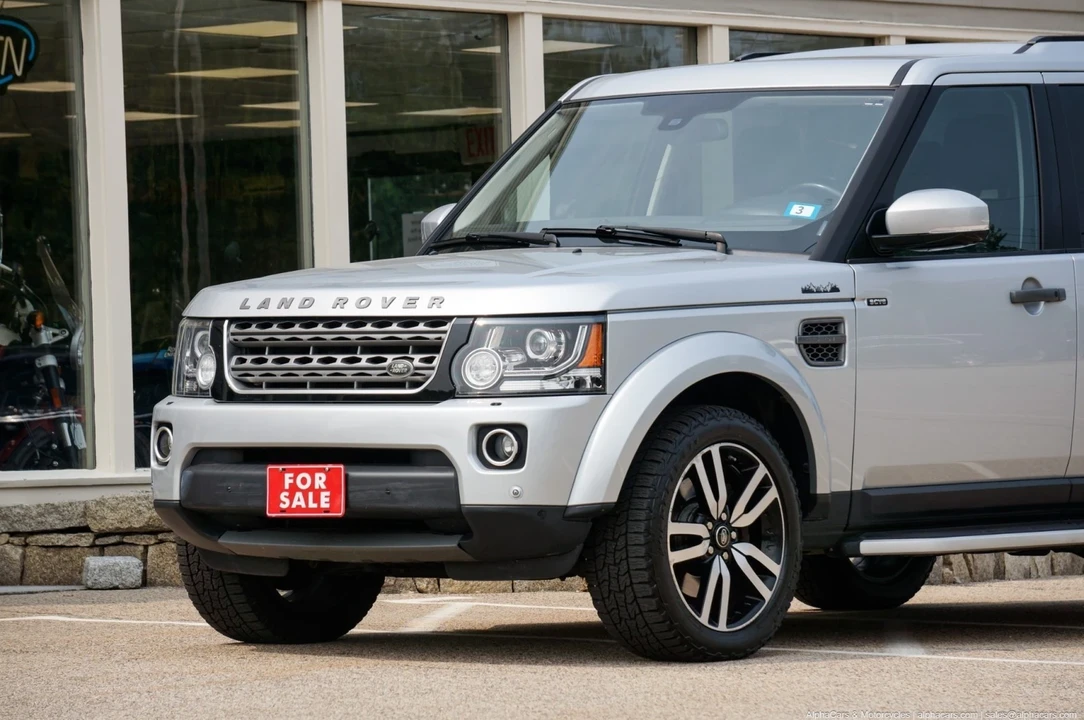 2015 Land Rover Discovery 4th Gen - Image 15 of 21