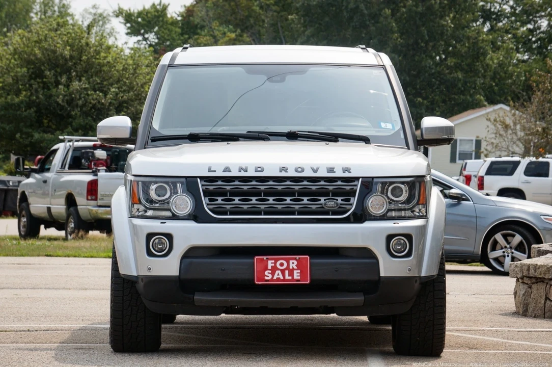 2015 Land Rover Discovery 4th Gen - Image 13 of 21