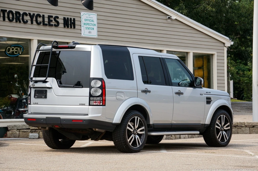 2015 Land Rover Discovery 4th Gen - Image 2 of 21