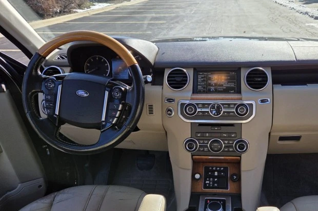 2015 Land Rover Discovery 4th Gen - Image 5 of 7