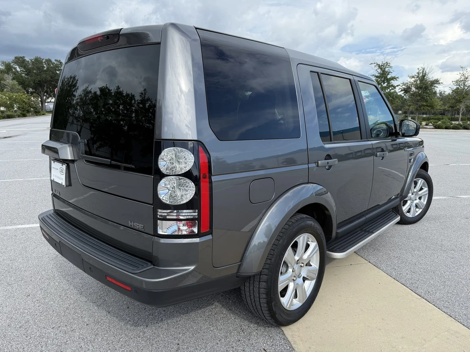 2015 Land Rover Discovery 4th Gen - Image 15 of 31