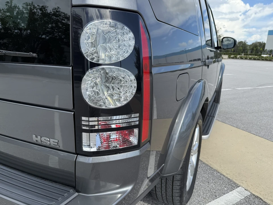 2015 Land Rover Discovery 4th Gen - Image 26 of 31