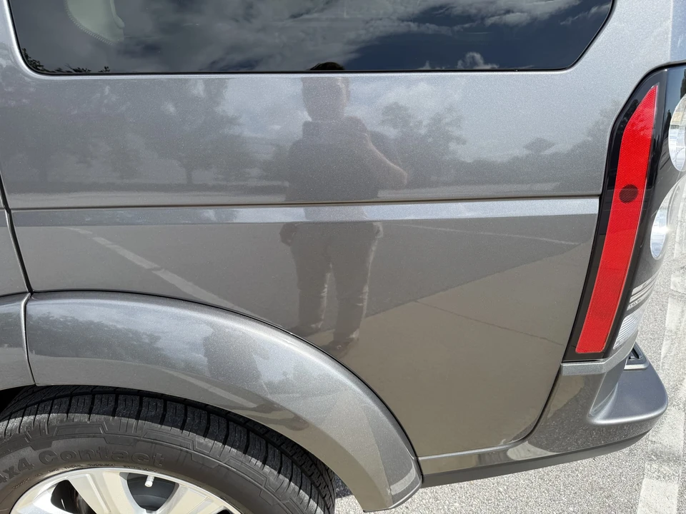 2015 Land Rover Discovery 4th Gen - Image 24 of 31