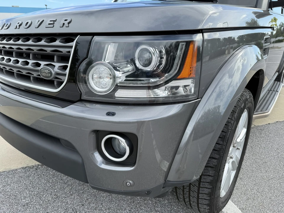 2015 Land Rover Discovery 4th Gen - Image 19 of 31