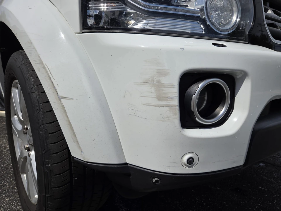 2015 Land Rover Discovery 4th Gen - Image 22 of 31