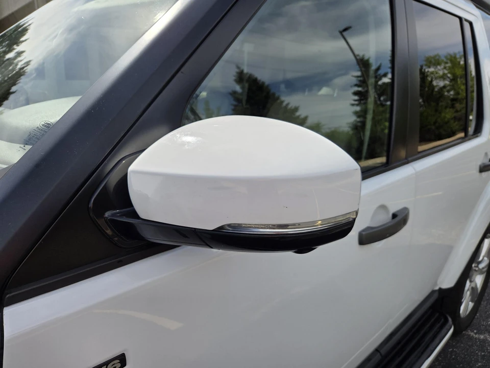 2015 Land Rover Discovery 4th Gen - Image 27 of 31