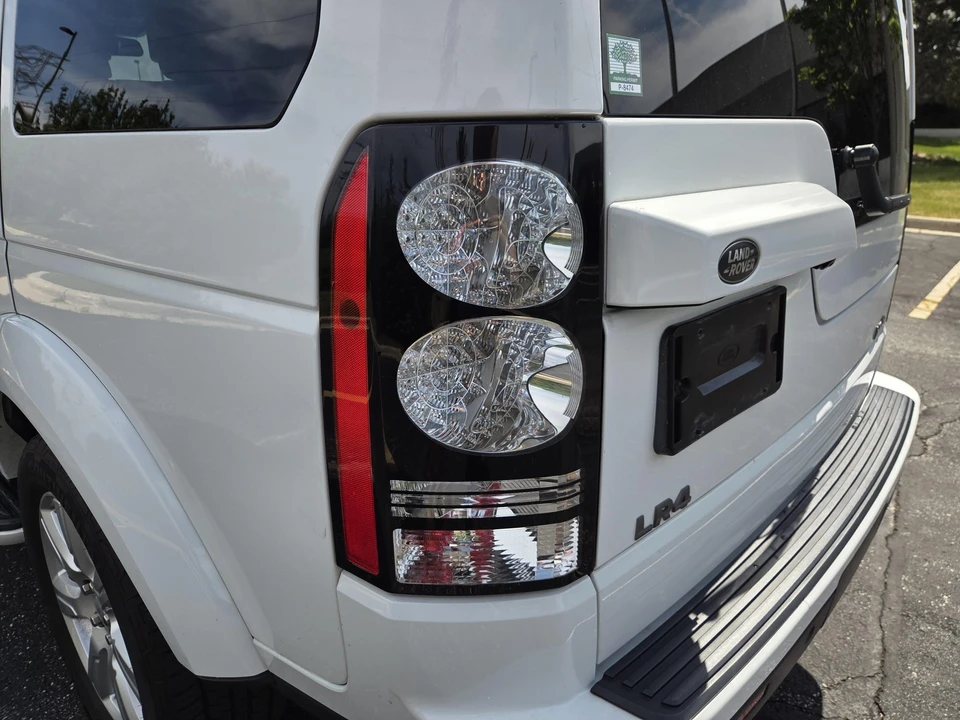 2015 Land Rover Discovery 4th Gen - Image 20 of 31