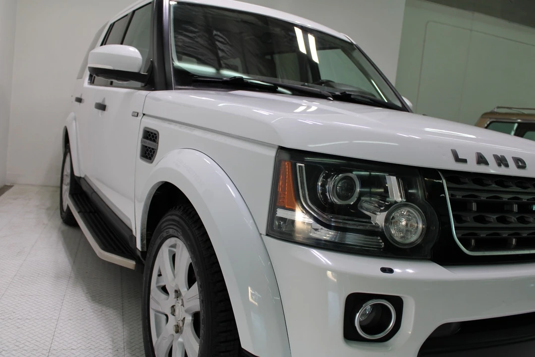 2015 Land Rover Discovery 4th Gen - Image 14 of 21